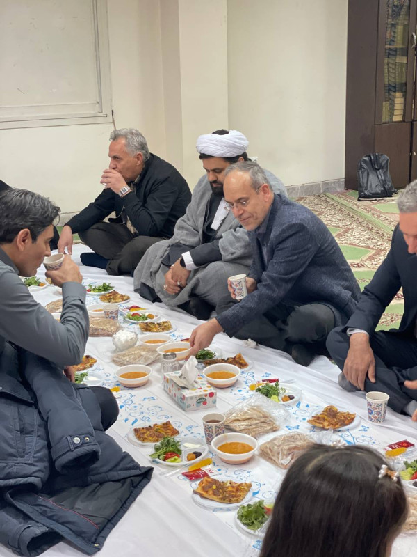 ضیافت افطار رمضان 1403 در خوابگاه پردیس