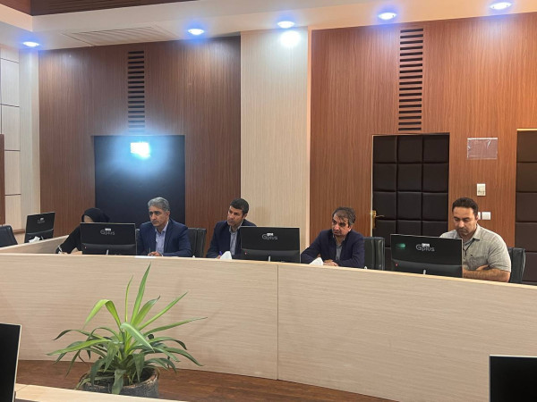 نشست تخصصی با منابع طبیعی و آبخیزداری